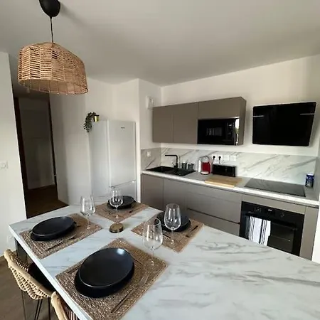 Le Contrie - Bel Avec Terrasse Нант