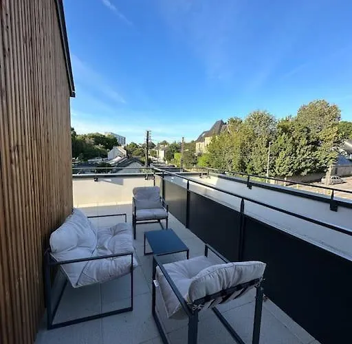 Le Contrie - Bel Avec Terrasse アパート *